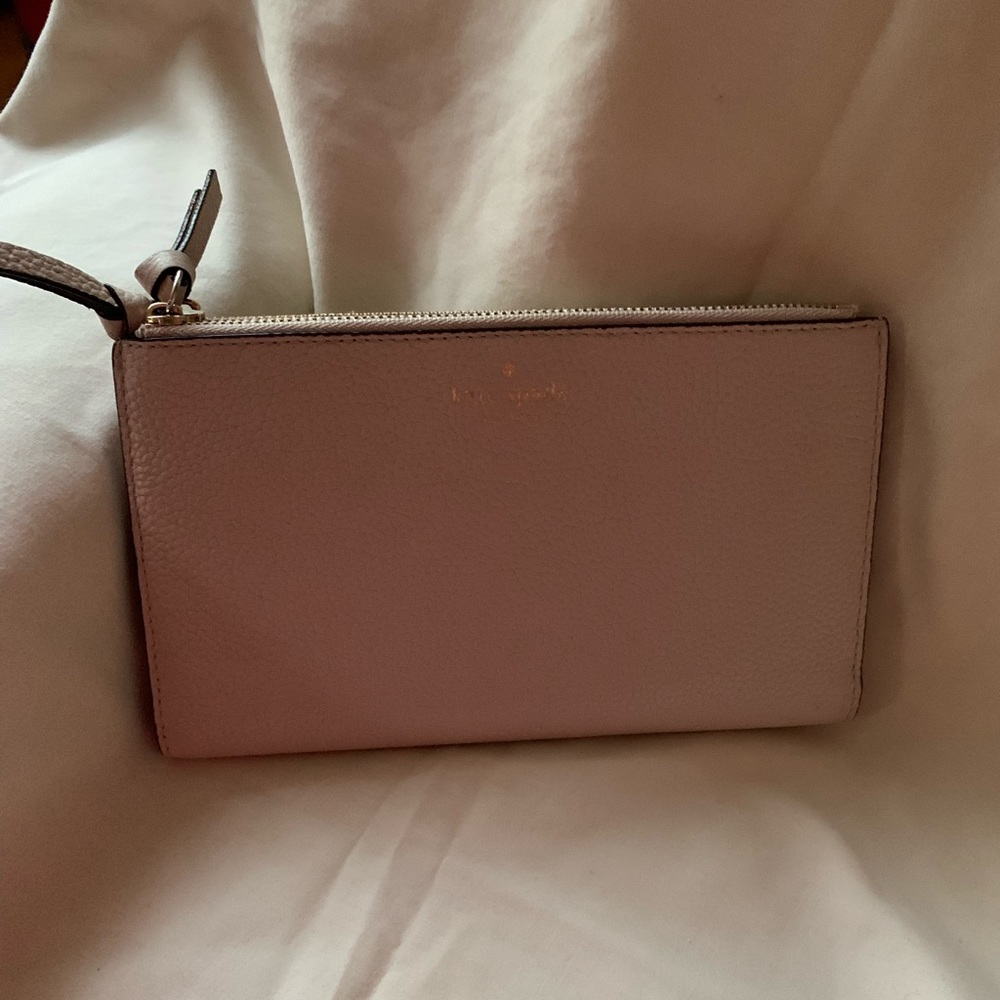 SOLD Kate spade wallet